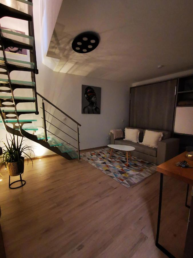Magnifique Duplex Vue Mer Menton Eksteriør bilde